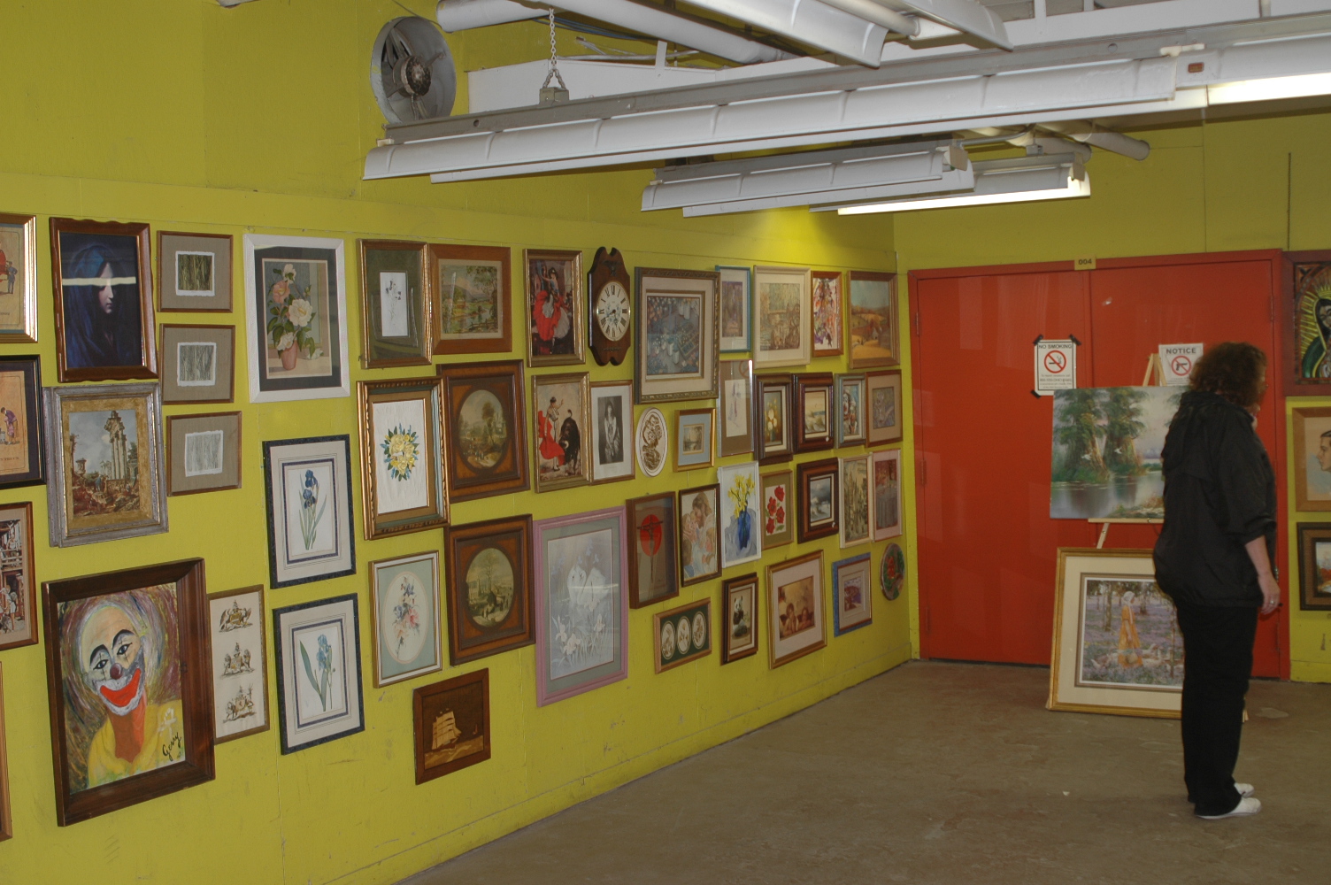 Grossman Auction Pictures From May 17, 2013 - 1305 West 80th Street