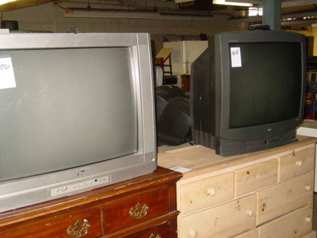 Grossman Auction Pictures From January 10, 2010 - 1305 W 80th St, Cleveland, OH  44102