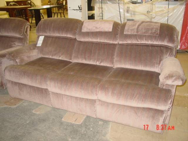 Grossman Auction Pictures From June 3, 2007 - 1305 W 80th St. Cleveland, OH<